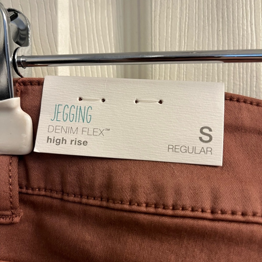 Maurice’s Women’s Rust Skinny Jeggings Jeans Highrise Small Regular New - Picture 2 of 6